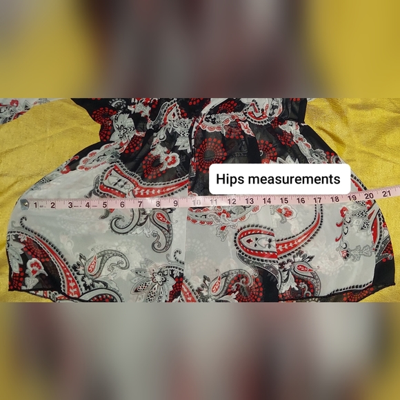 Sushi flowers Red & Black Print Detail blouse size S - Picture 8 of 9